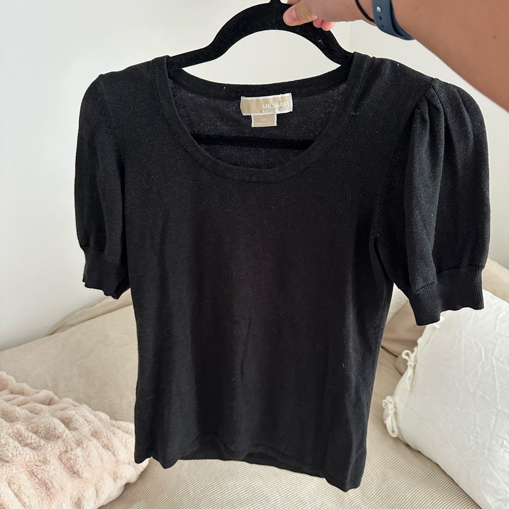 puff sleeve shirt